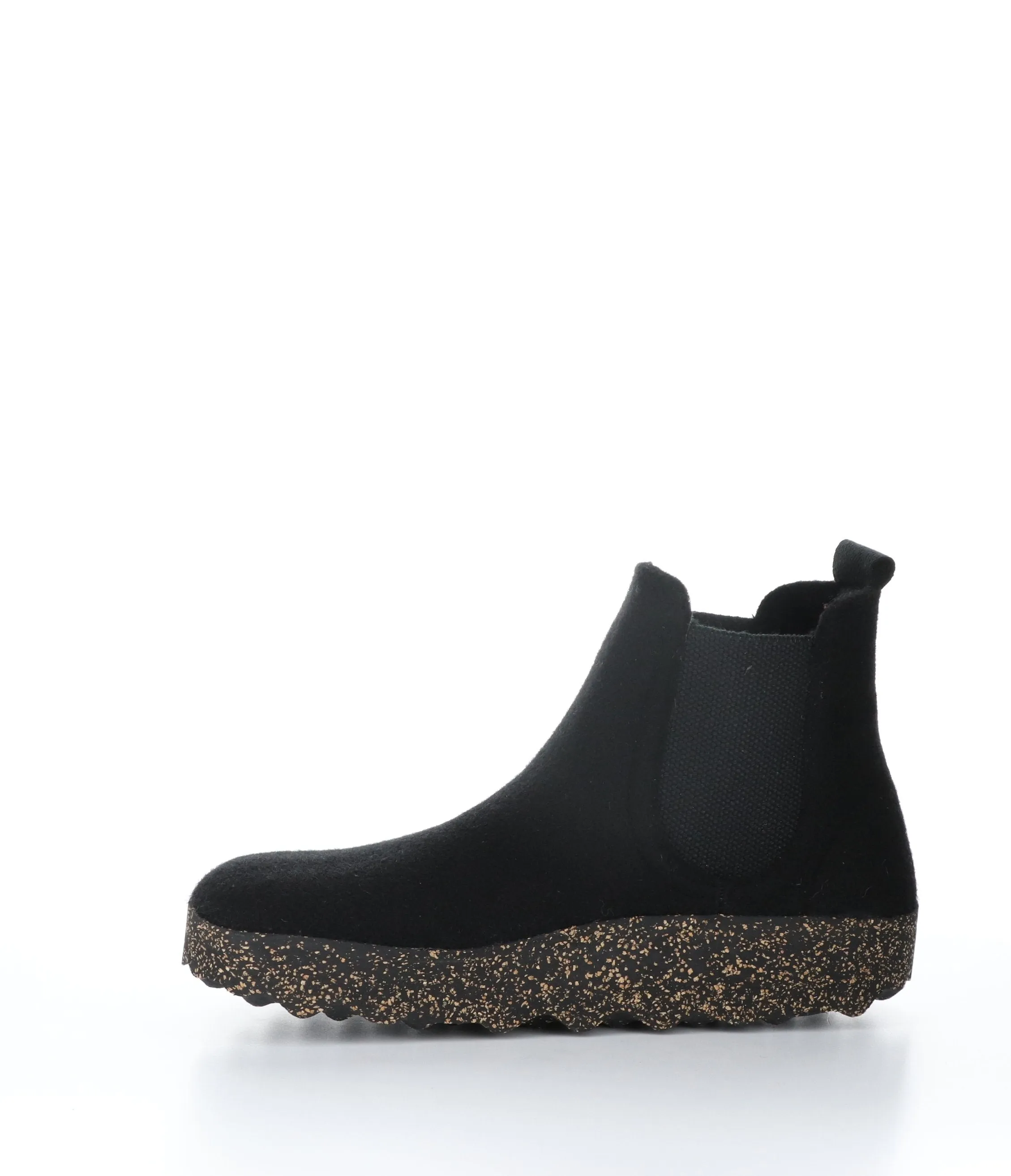 CAIA084ASP Black Round Toe Boots