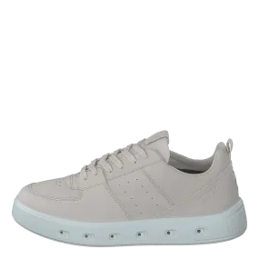 Ecco Street 720 W Limestone