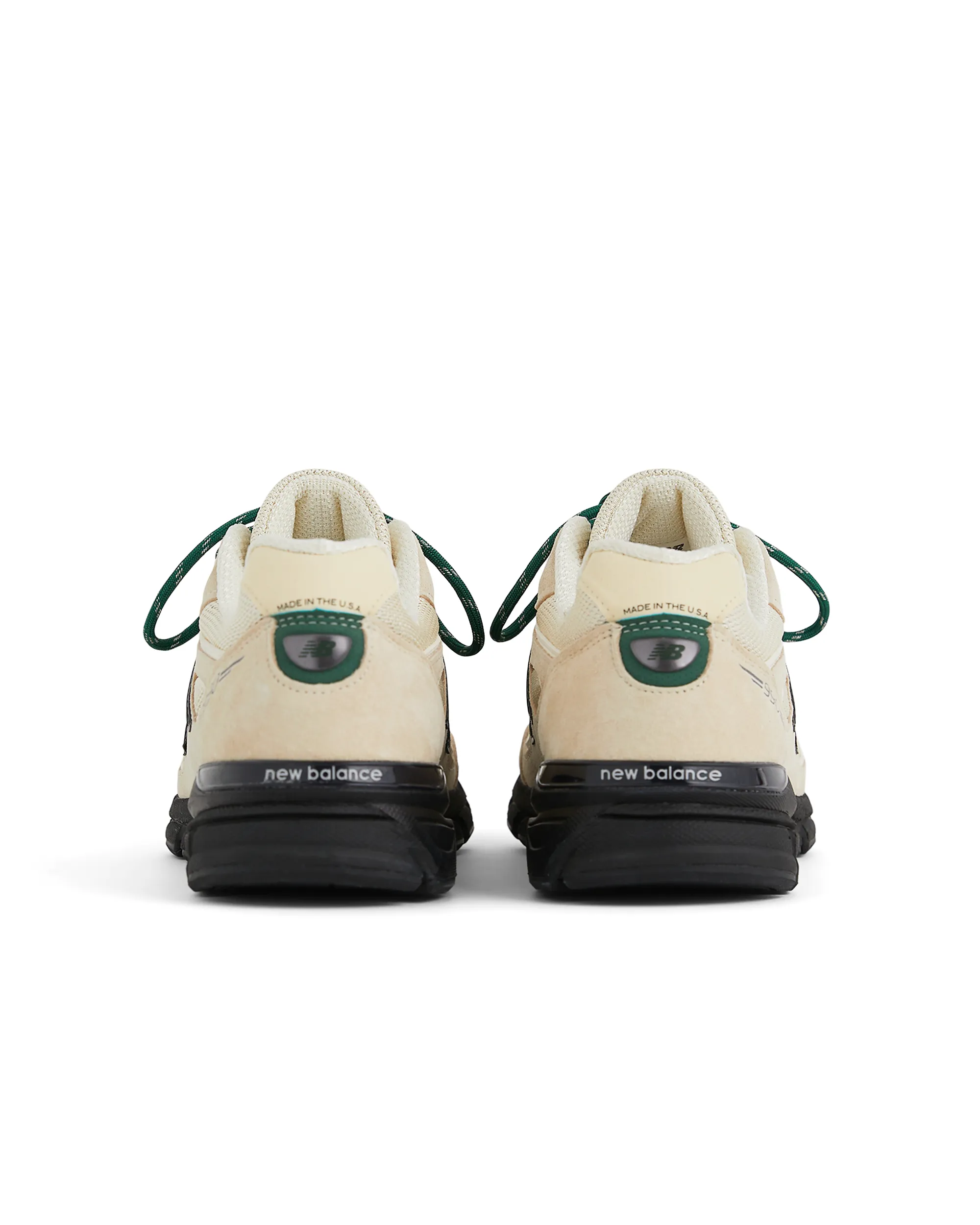 Made in USA 990v4 - Macadamia Nut / Black