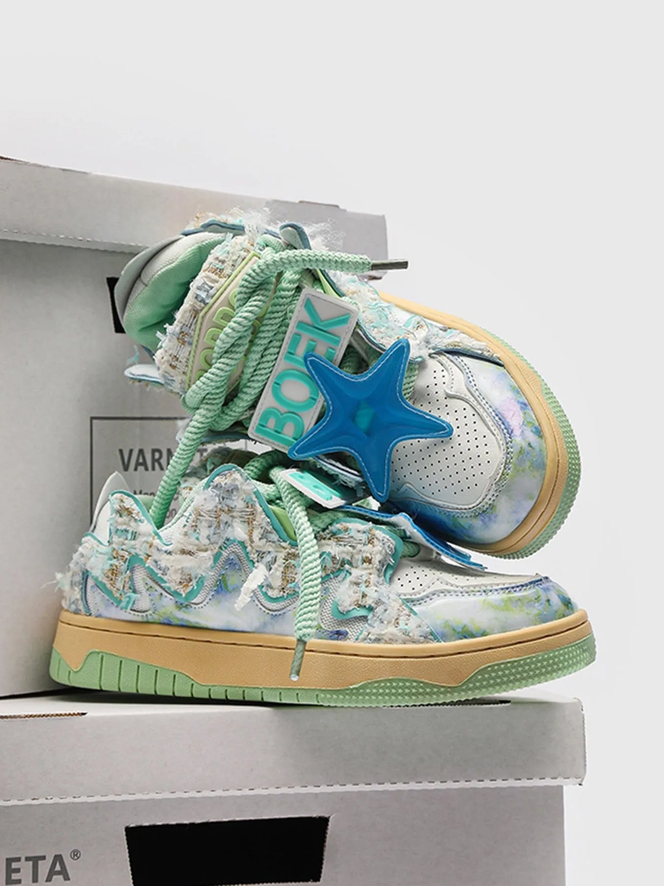 Retro High Street Sneakers