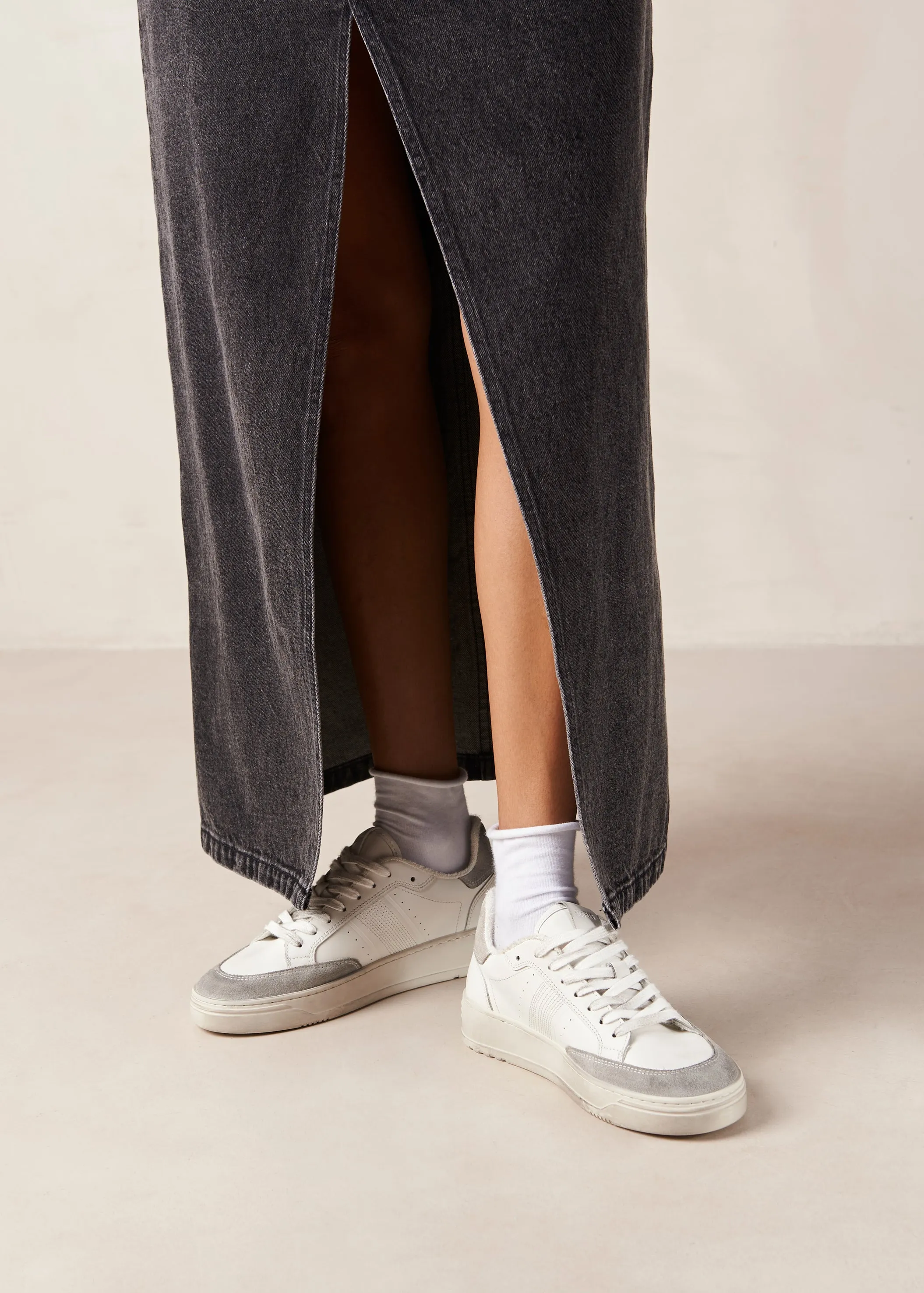 Tb.780 Suede Dusty Light Grey Leather Sneakers