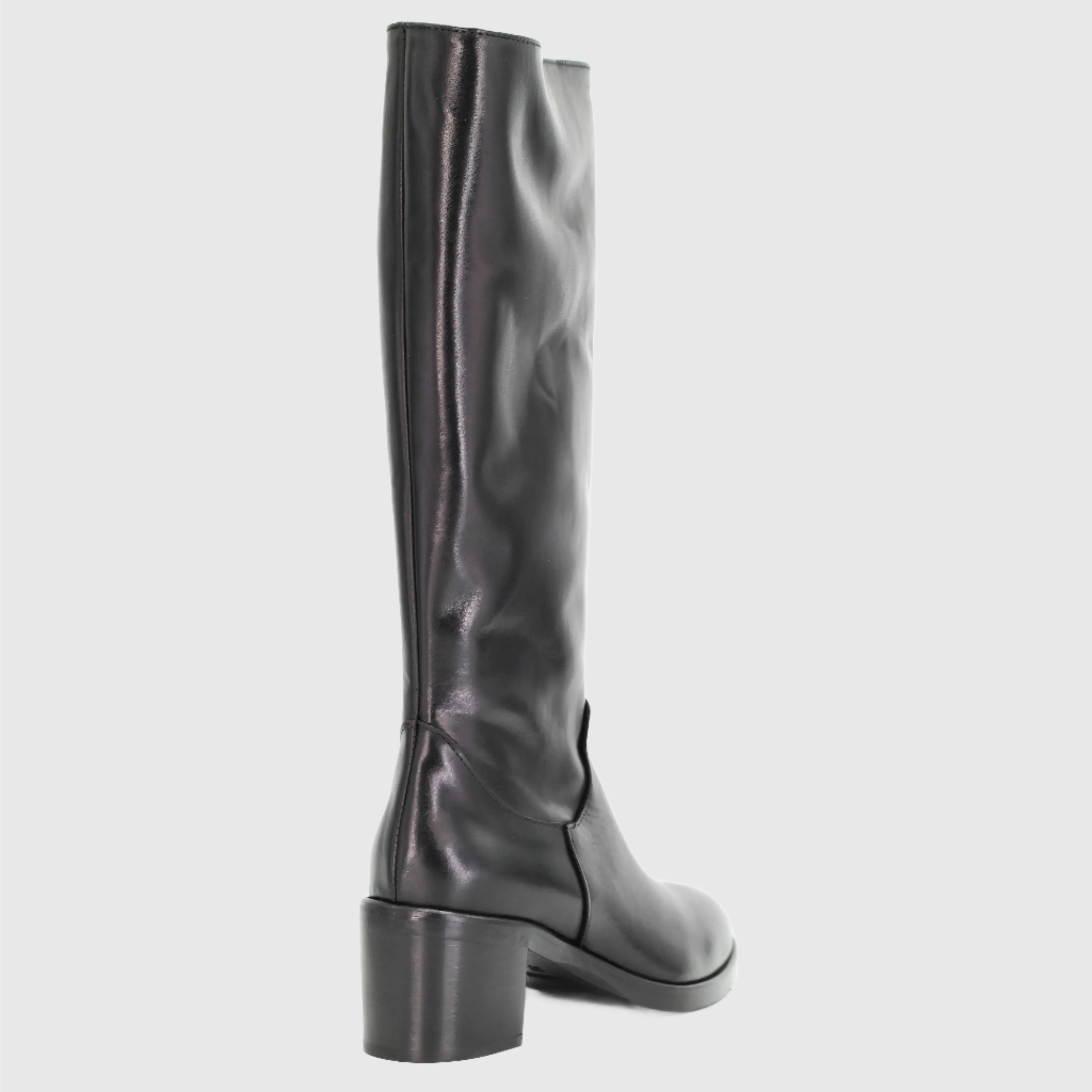 Women's heeled equestrian boot in calf leather nero (GC2599)