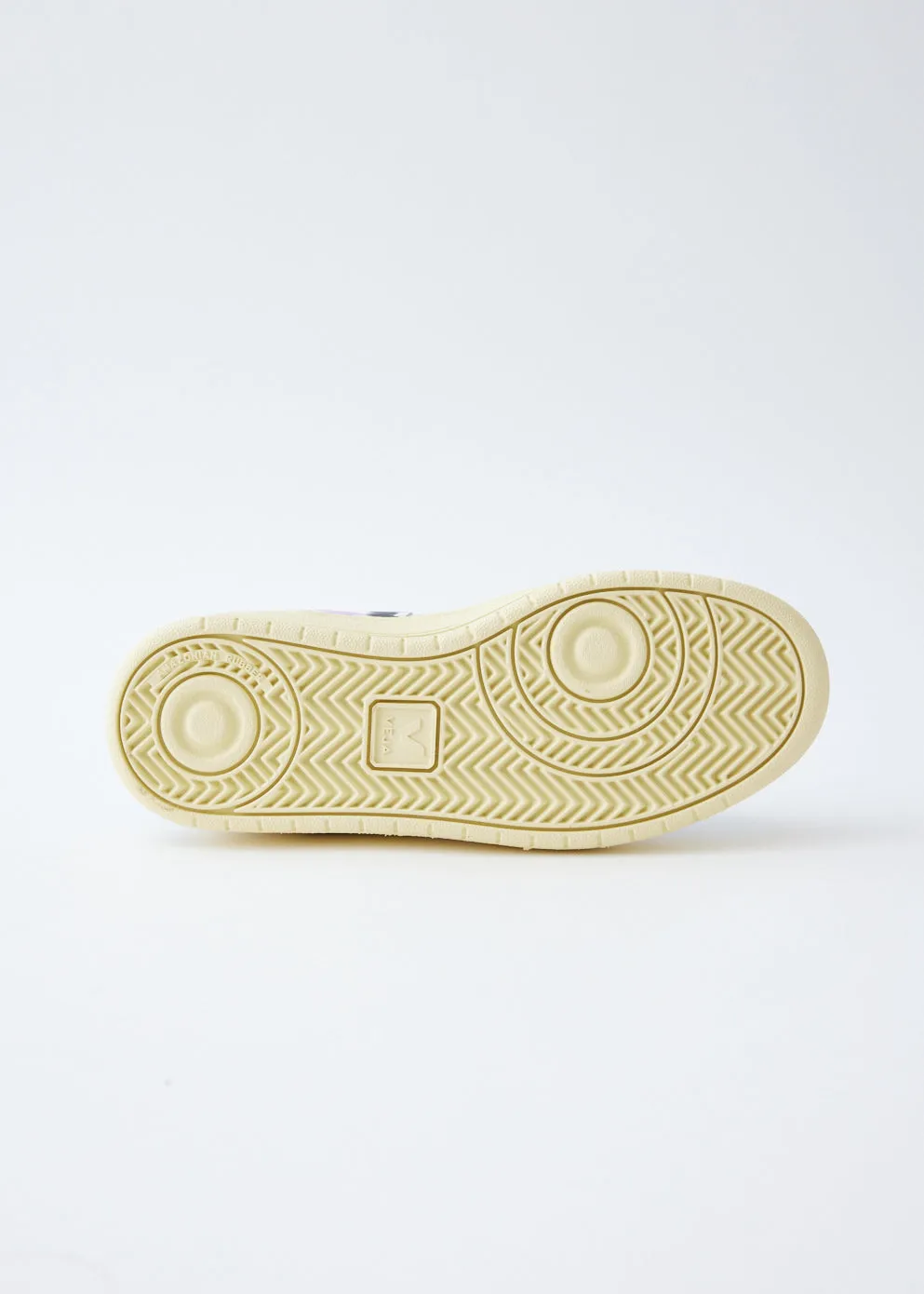 x Veja V-10 Sneakers